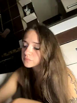 Snapshot of GeraBoobsi chatting on 1, 12, 2025 GeraBoobsi online show from 1, 12, 2025