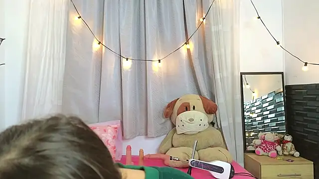 SERAFINA  online show from 2, 12, 2025