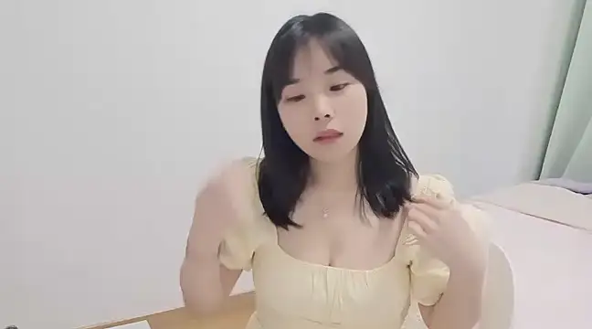 Snapshot of CeCiliao604 chatting on 20, 2, 2025 CeCiliao604 online show from 20, 2, 2025