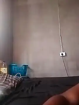 Snapshot of LaneYam chatting on 7, 3, 2026 LaneYam online show from 7, 3, 2026