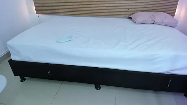 Snapshot of LucyCanel chatting on 15, 2, 2025 LucyCanel online show from 15, 2, 2025