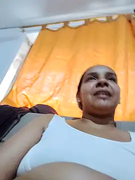 Snapshot of squirt-secret chatting on 25, 2, 2025 squirt-secret online show from 25, 2, 2025