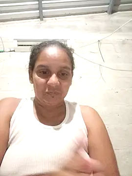 Snapshot of squirt-secret chatting on 9, 11, 2025 squirt-secret online show from 9, 11, 2025