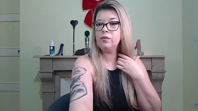 kamilalova online show from 31, 3, 2026