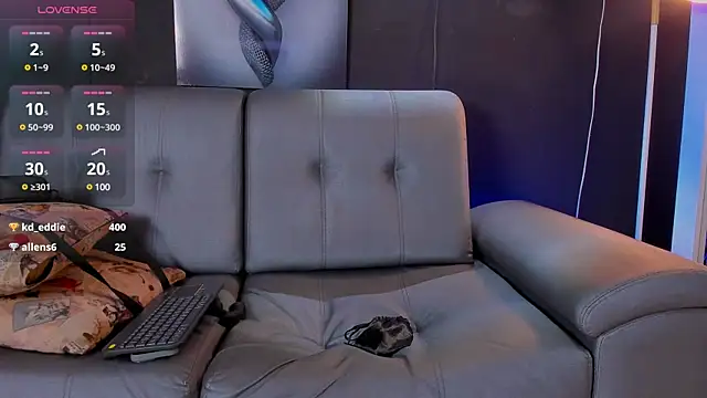 Snapshot of Fraannco chatting on 2, 2, 2025 Fraannco online show from 2, 2, 2025