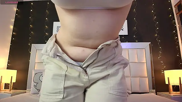 Snapshot of anastasia_windel chatting on 21, 9, 2025 anastasia windel online show from 21, 9, 2025