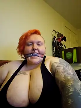 CorgiGodez98 online show from 2, 11, 2025