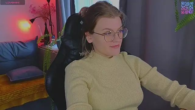  JessieVibes online show from 7, 5, 2026
