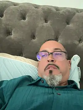 Snapshot of TheConfidentialClub chatting on 15, 1, 2025 TheConfidentialClub online show from 15, 1, 2025