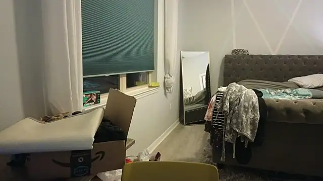 Snapshot of TheConfidentialClub chatting on 18, 1, 2025 TheConfidentialClub online show from 18, 1, 2025