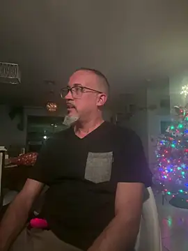 Snapshot of TheConfidentialClub chatting on 21, 1, 2025 TheConfidentialClub online show from 21, 1, 2025