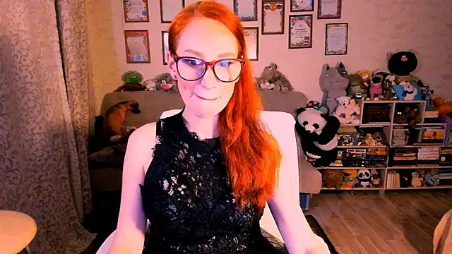 Snapshot of red_rocco chatting on 14, 11, 2025 red rocco online show from 14, 11, 2025