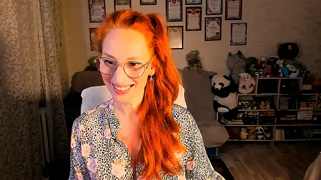 Snapshot of red_rocco chatting on 17, 12, 2025 red rocco online show from 17, 12, 2025