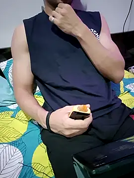 hot hunk boy online show from 22, 9, 2025