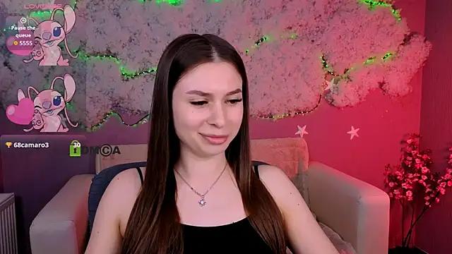 Snapshot of flora_ri chatting on 8, 4, 2026 flora ri online show from 8, 4, 2026