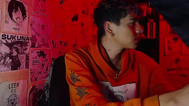 Snapshot of Mickey_Magic chatting on 6, 3, 2025 Mickey Magic online show from 6, 3, 2025