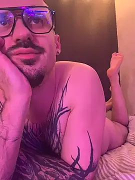 AssHunter4k online show from 28, 7, 2026