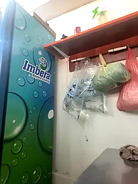 Miia Jazmin online show from 25, 9, 2025