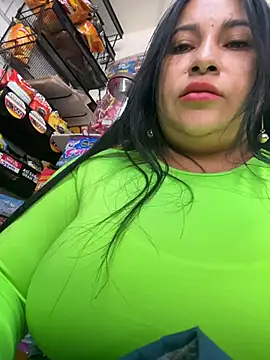 Snapshot of Miia_Jazmin chatting on 12, 7, 2026 Miia Jazmin online show from 12, 7, 2026