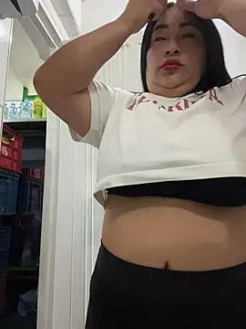 Snapshot of Miia_Jazmin chatting on 24, 7, 2026 Miia Jazmin online show from 24, 7, 2026