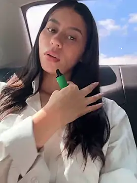 hannah brady online show from 3, 3, 2025