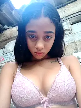 Snapshot of Zoe_Sweett18 chatting on 16, 1, 2025 Zoe Sweett18 online show from 16, 1, 2025