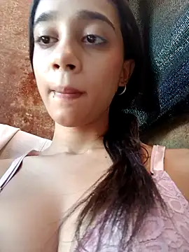 Snapshot of Zoe_Sweett18 chatting on 21, 1, 2025 Zoe Sweett18 online show from 21, 1, 2025