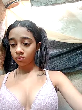 Snapshot of Zoe_Sweett18 chatting on 3, 2, 2025 Zoe Sweett18 online show from 3, 2, 2025