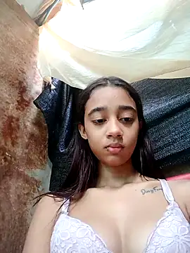 Snapshot of Zoe_Sweett18 chatting on 14, 2, 2025 Zoe Sweett18 online show from 14, 2, 2025