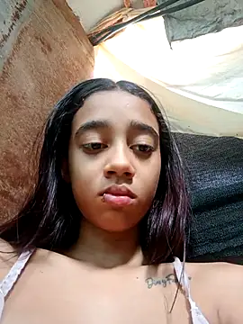 Snapshot of Zoe_Sweett18 chatting on 15, 2, 2025 Zoe Sweett18 online show from 15, 2, 2025