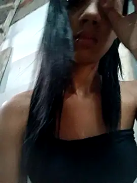 Snapshot of Zoe_Sweett18 chatting on 4, 3, 2025 Zoe Sweett18 online show from 4, 3, 2025