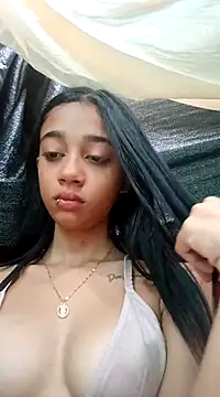 Snapshot of Zoe_Sweett18 chatting on 14, 3, 2025 Zoe Sweett18 online show from 14, 3, 2025