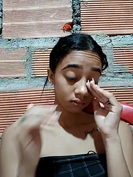 Snapshot of Zoe_Sweett18 chatting on 17, 9, 2025 Zoe Sweett18 online show from 17, 9, 2025