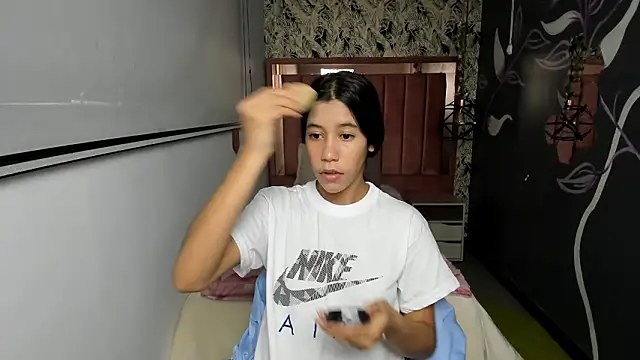 Connie Bell online show from 6, 3, 2026