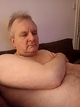 Snapshot of Paolo7619 chatting on 10, 2, 2025 Paolo7619 online show from 10, 2, 2025