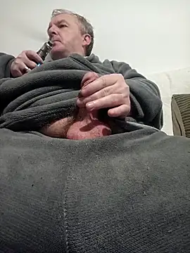 Snapshot of Paolo7619 chatting on 12, 10, 2025 Paolo7619 online show from 12, 10, 2025