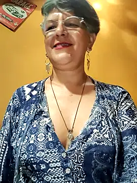 Snapshot of ilonna2025 chatting on 26, 7, 2026 ilonna2025 online show from 26, 7, 2026