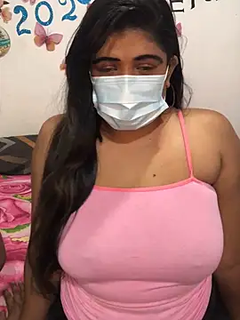 Snapshot of Lovely_WINDI chatting on 6, 1, 2026 Lovely WINDI online show from 6, 1, 2026