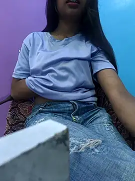 Leoni G online show from 6, 3, 2025