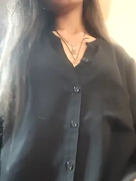 Leoni G online show from 6, 3, 2026