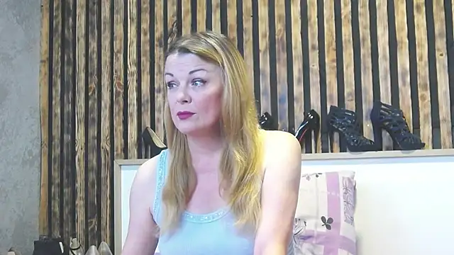 Kisi Lovi online show from 21, 7, 2026