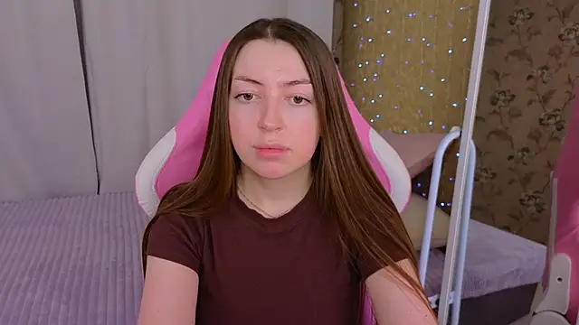 Snapshot of Ann_moon__ chatting on 2, 2, 2025 Ann moon online show from 2, 2, 2025