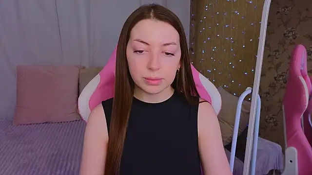 Snapshot of Ann_moon__ chatting on 22, 2, 2025 Ann moon online show from 22, 2, 2025