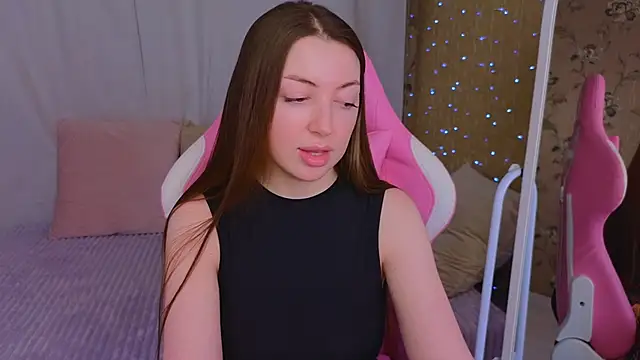 Snapshot of Ann_moon__ chatting on 22, 2, 2025 Ann moon online show from 22, 2, 2025