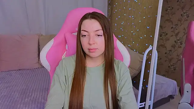 Snapshot of Ann_moon__ chatting on 23, 2, 2025 Ann moon online show from 23, 2, 2025