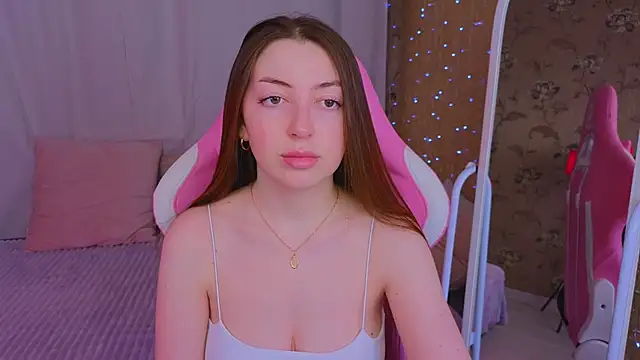 Snapshot of Ann_moon__ chatting on 8, 3, 2025 Ann moon online show from 8, 3, 2025