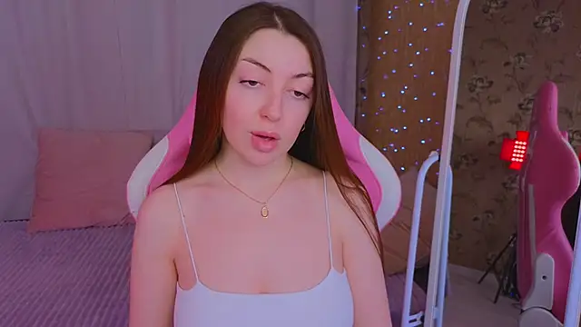 Snapshot of Ann_moon__ chatting on 8, 3, 2025 Ann moon online show from 8, 3, 2025