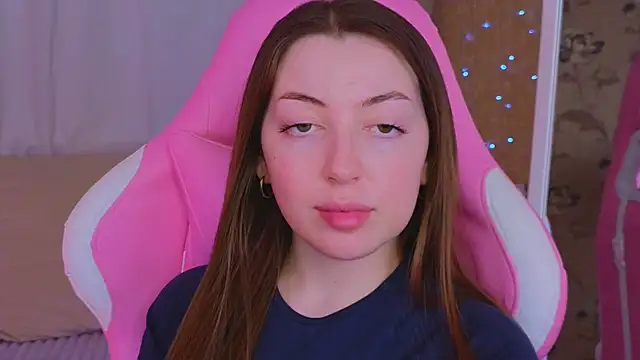 Snapshot of Ann_moon__ chatting on 9, 3, 2025 Ann moon online show from 9, 3, 2025