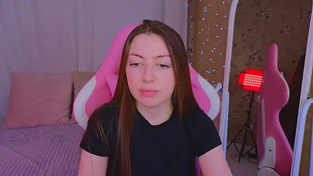 Snapshot of Ann_moon__ chatting on 10, 3, 2025 Ann moon online show from 10, 3, 2025