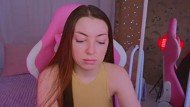 Snapshot of Ann_moon__ chatting on 12, 3, 2025 Ann moon online show from 12, 3, 2025